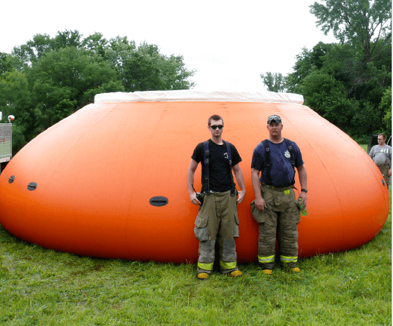 Fol-Da-Tank Self Supporting Forest Service Tank and fire fighters