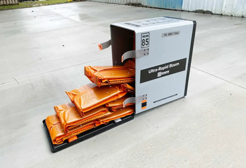 Ultra Oil Boom Rapid Model carrying case