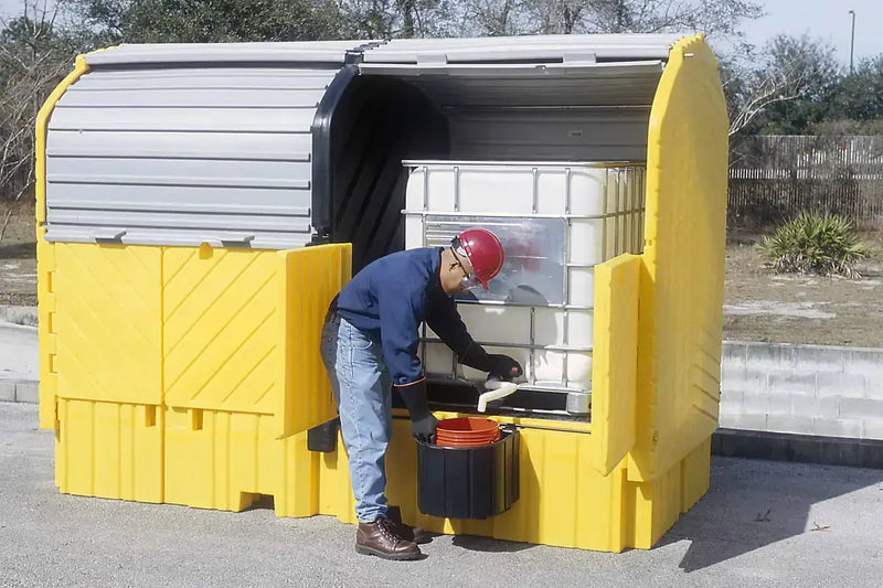 Ultratech IBC Spill Containment Pallet Hard Top Twin Filled