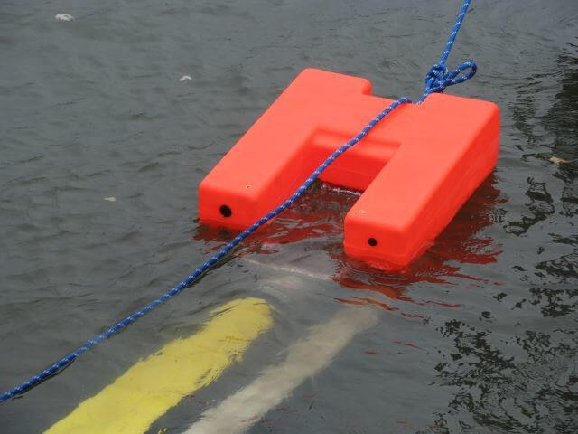 Fol-Da-Tank Self-Leveling Polyethylene Float Dock Strainer with rope