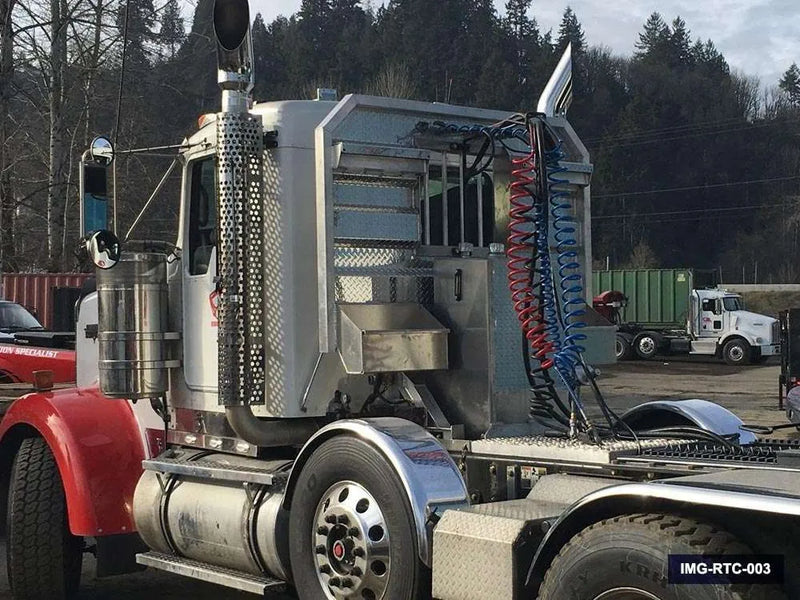 Iconic Semi Headache Rack Hydraulic Tank on truck